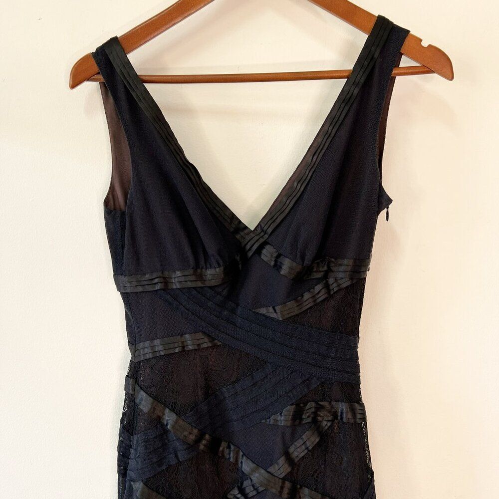 Y2K Karen Millen Blue and Black Satin and Lace Pieced Sleeveless Dress - Picture 3 of 9